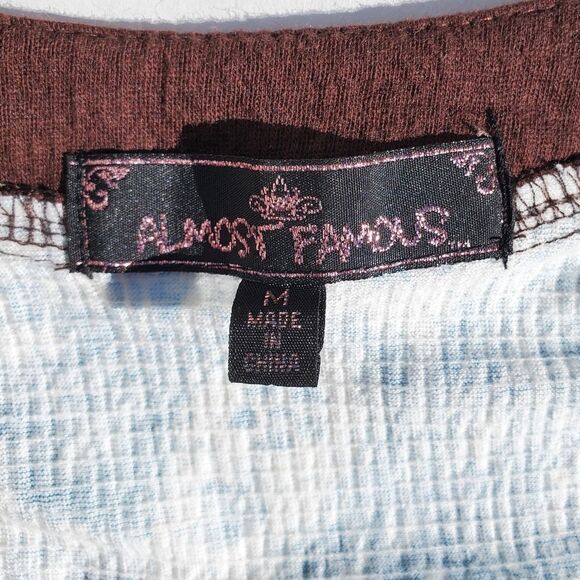 Beaded-neckline tank with elastic bottom by Almost Famous / Junior's Medium Med - Picture 5 of 8